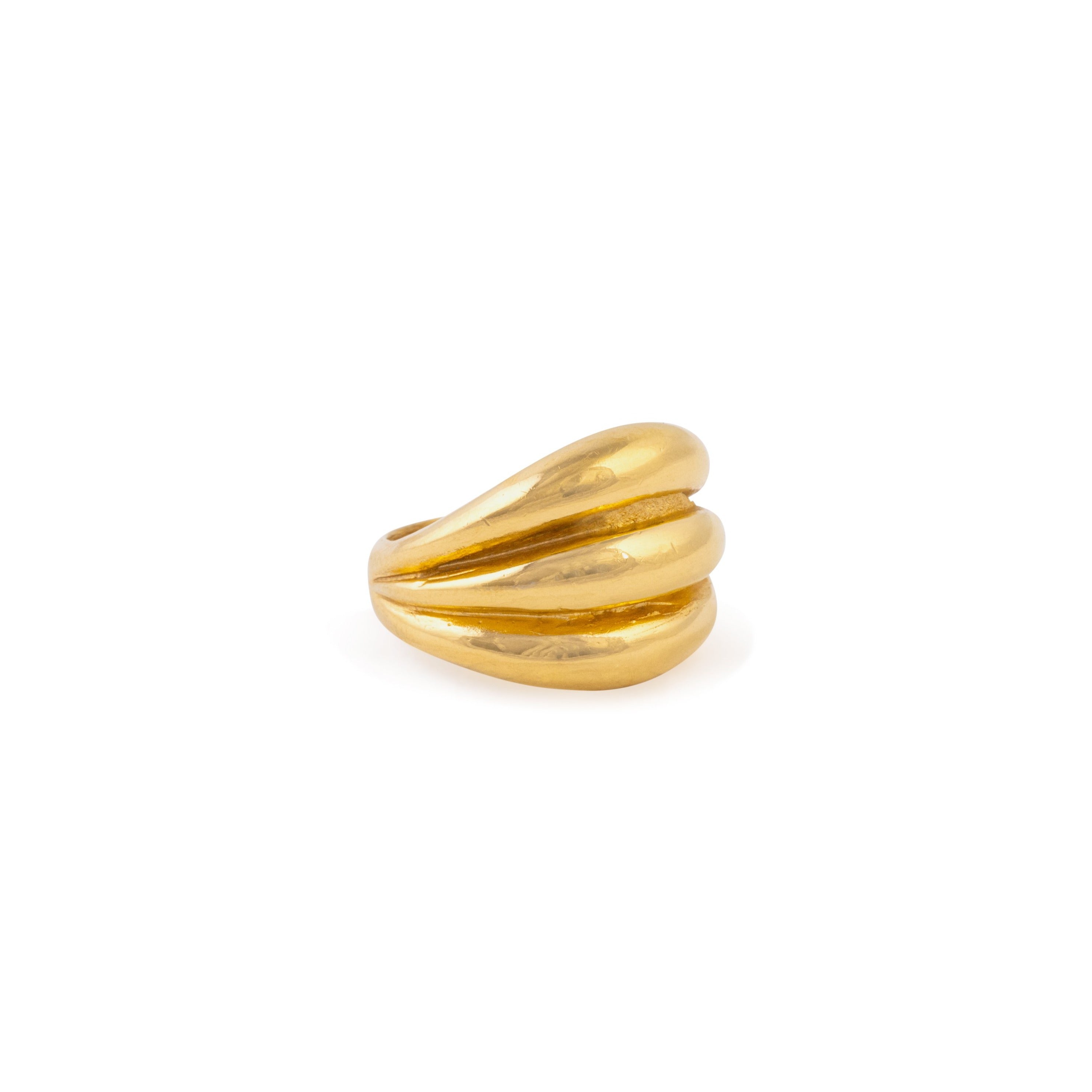 Gold Three Ridge Detail Ring